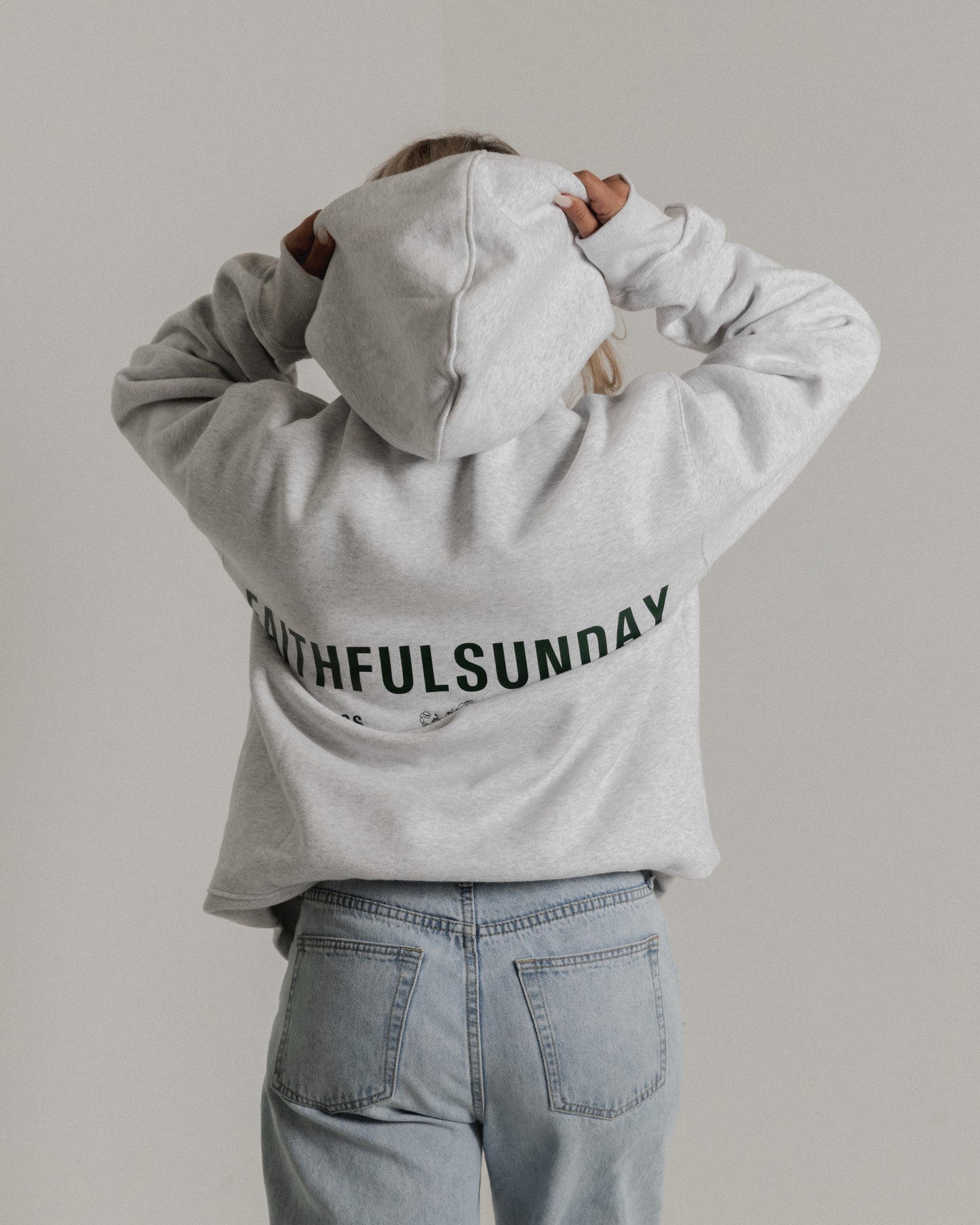 'SUNDAY' WHITE MARLE HOOD